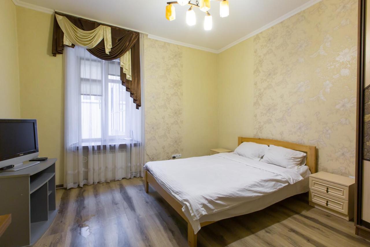 Квартира Подобово Біля Площі Ринок Вулиця Староєврейська 17 Lviv Eksteriør bilde
