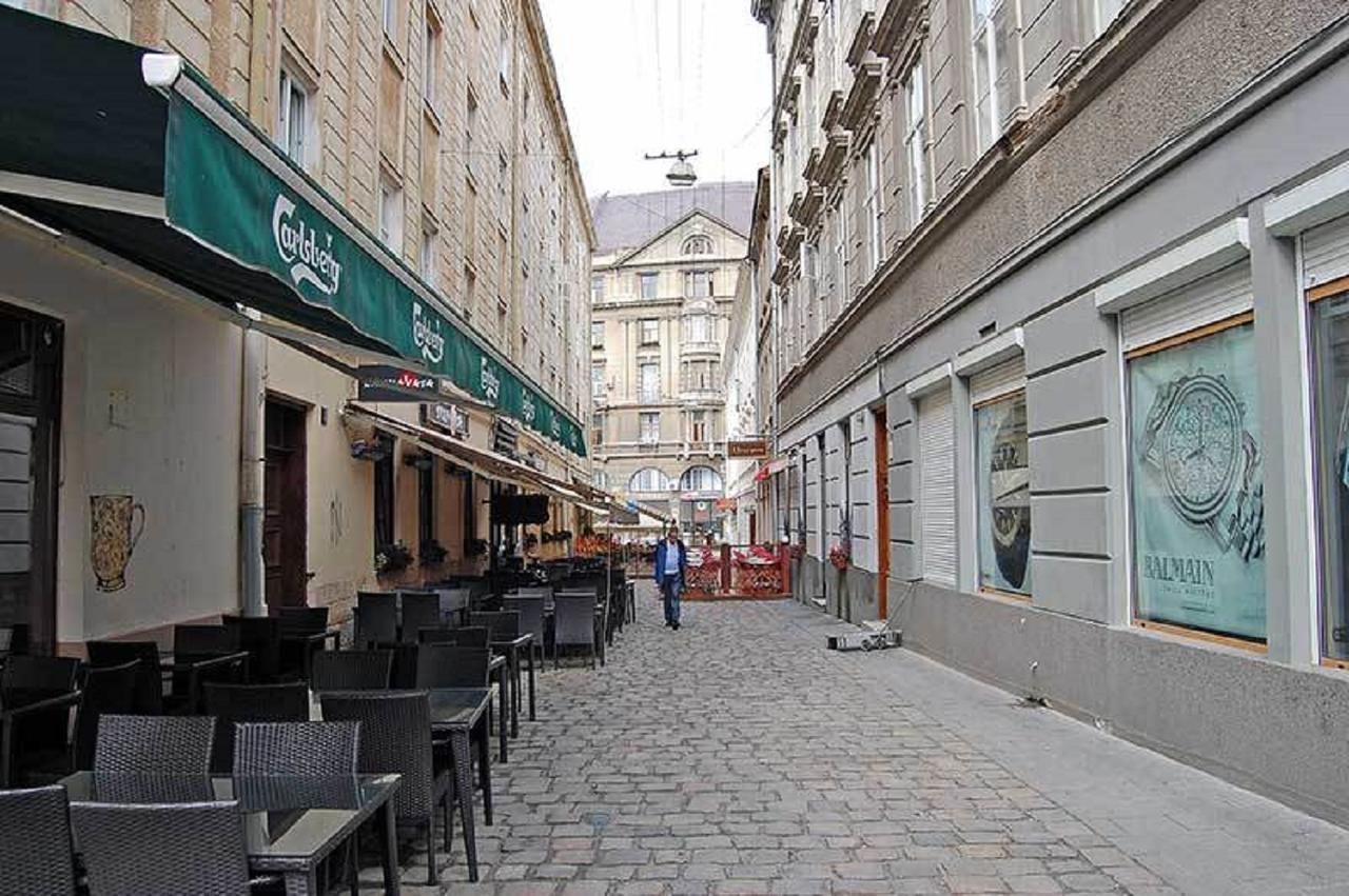 Квартира Подобово Біля Площі Ринок Вулиця Староєврейська 17 Lviv Eksteriør bilde